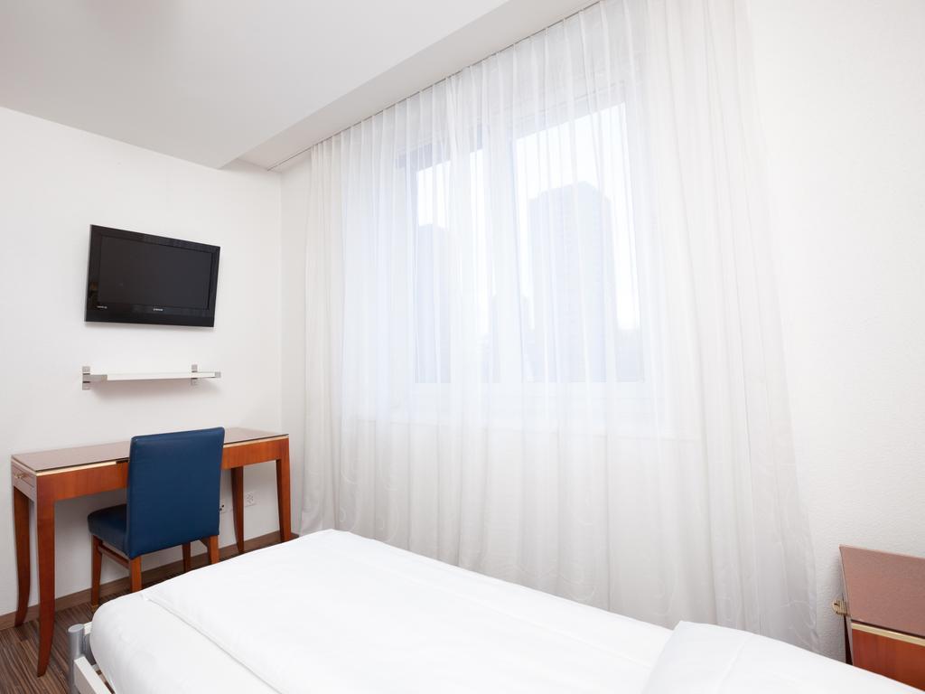 Swiss Star Marc Aurel - Self Check-In Apartment ซูริก ห้อง รูปภาพ