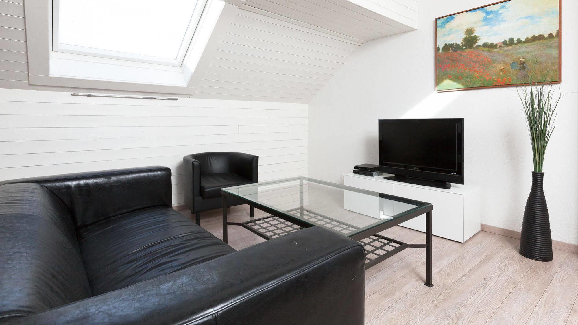 Swiss Star Marc Aurel - Self Check-In Apartment ซูริก ภายนอก รูปภาพ